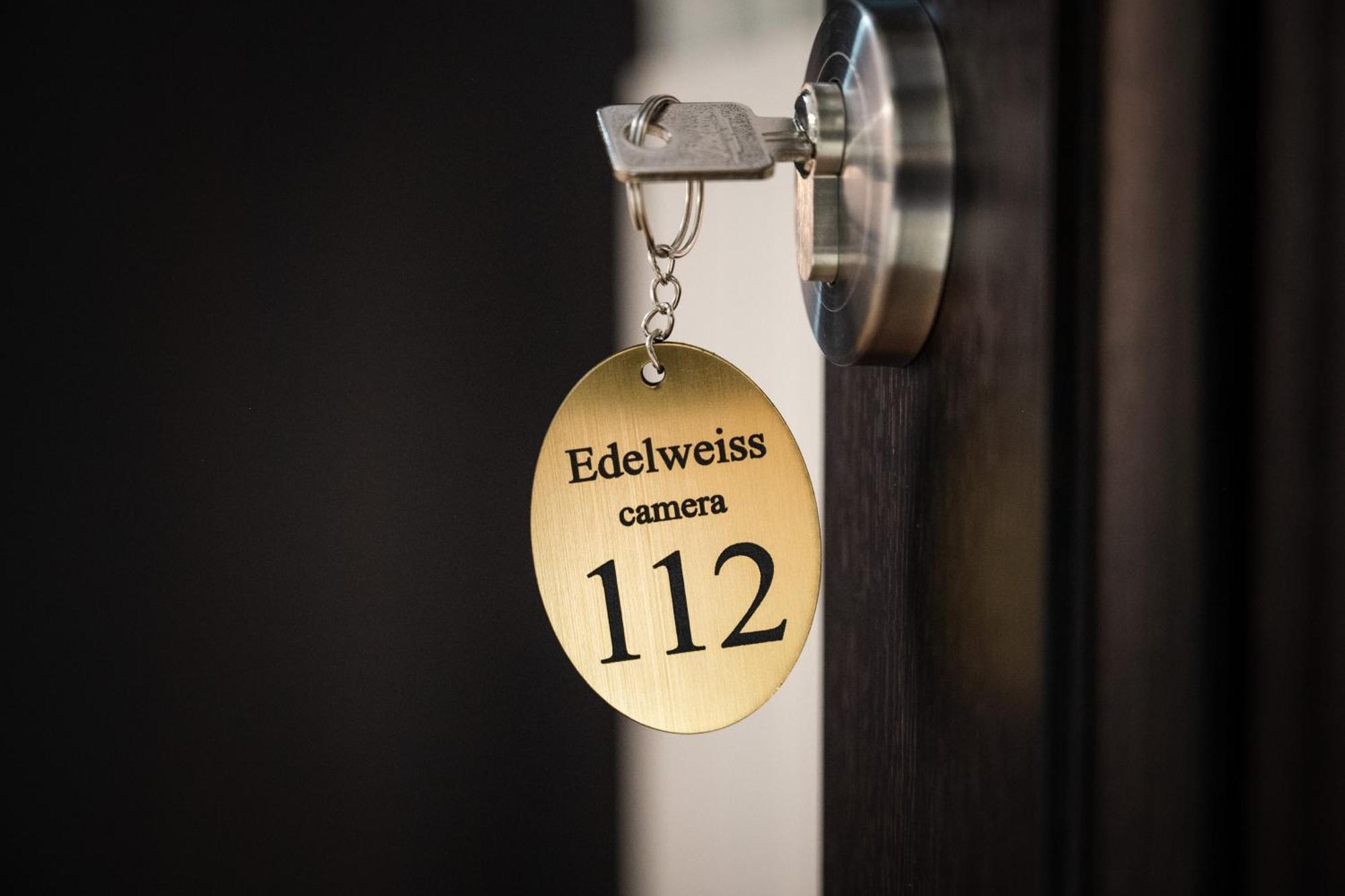 Bogdan Vodă Evenimente Edelweiss酒店 外观 照片