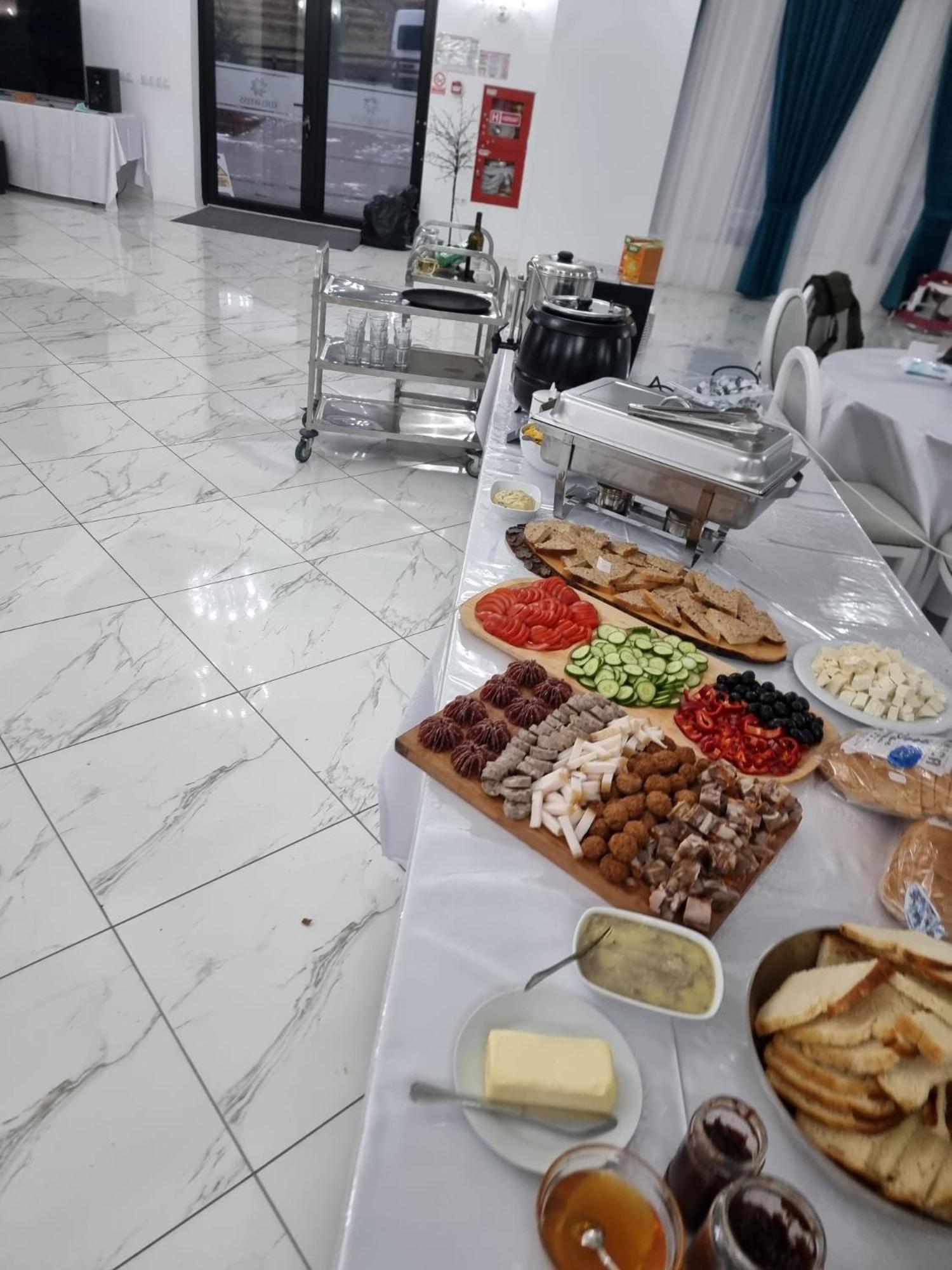Bogdan Vodă Evenimente Edelweiss酒店 外观 照片